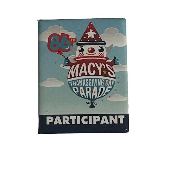Macy's Thanksgiving Day 2012 parade pin Official Participant 86th - Picture 1 of 5